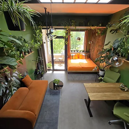 Revitalizer - A Green Oasis In The Center Of Brno Апартаменты *